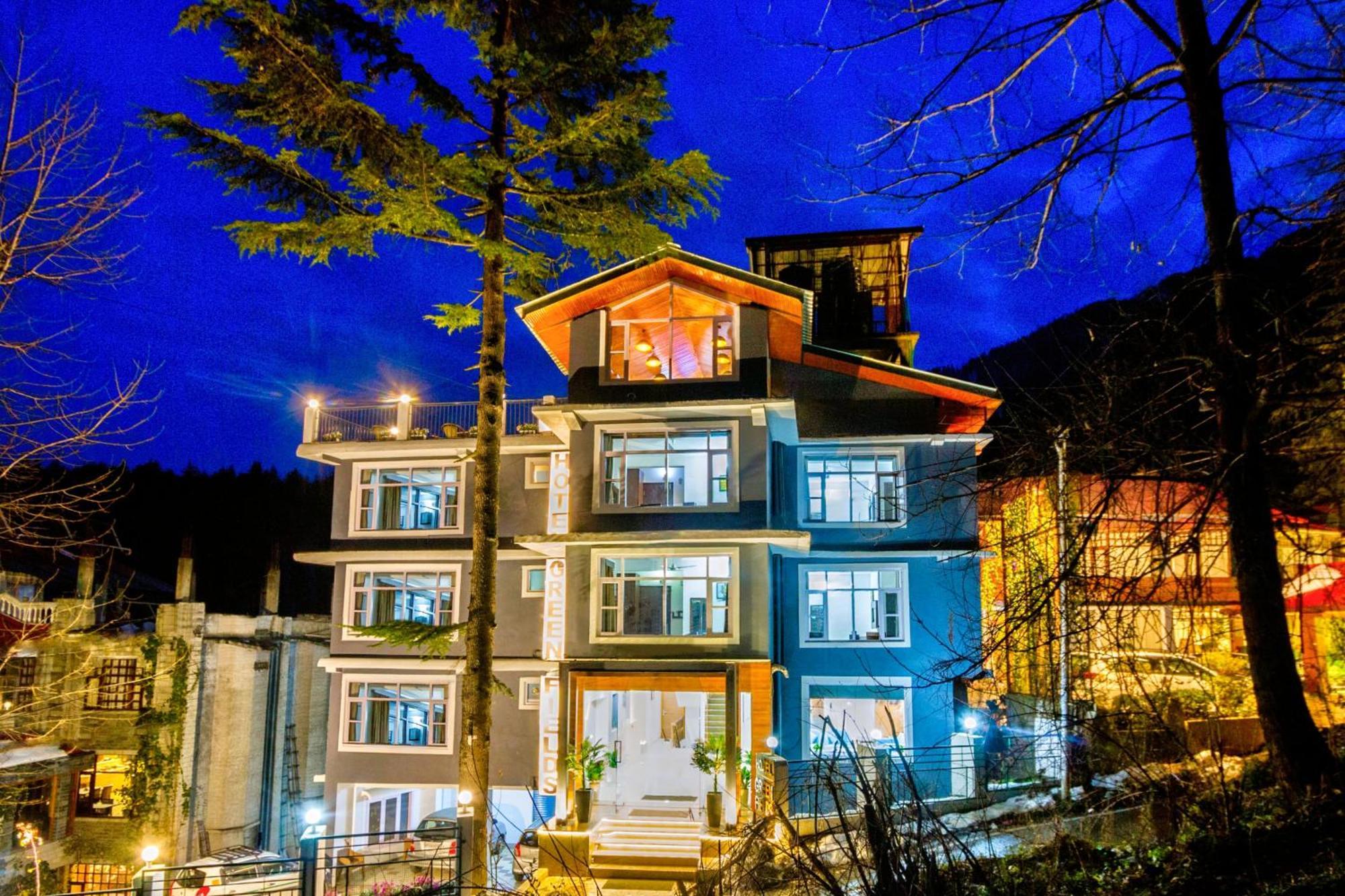 Hotel Greenfields Manāli Exteriör bild
